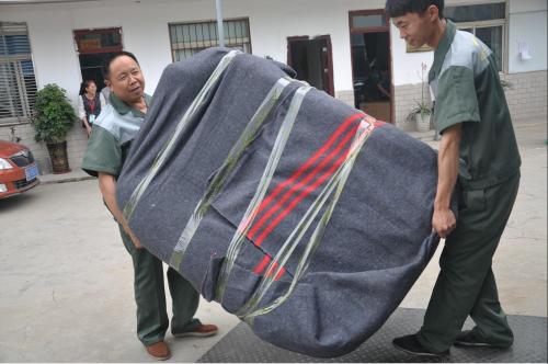 北京大興區(qū)搬運裝卸現場 北京大興區(qū)搬運裝卸現場